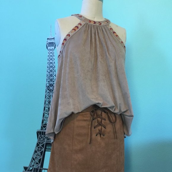 Altar’d State Cleopatra-Style Faux-Suede Top (NEW) - Picture 7 of 16